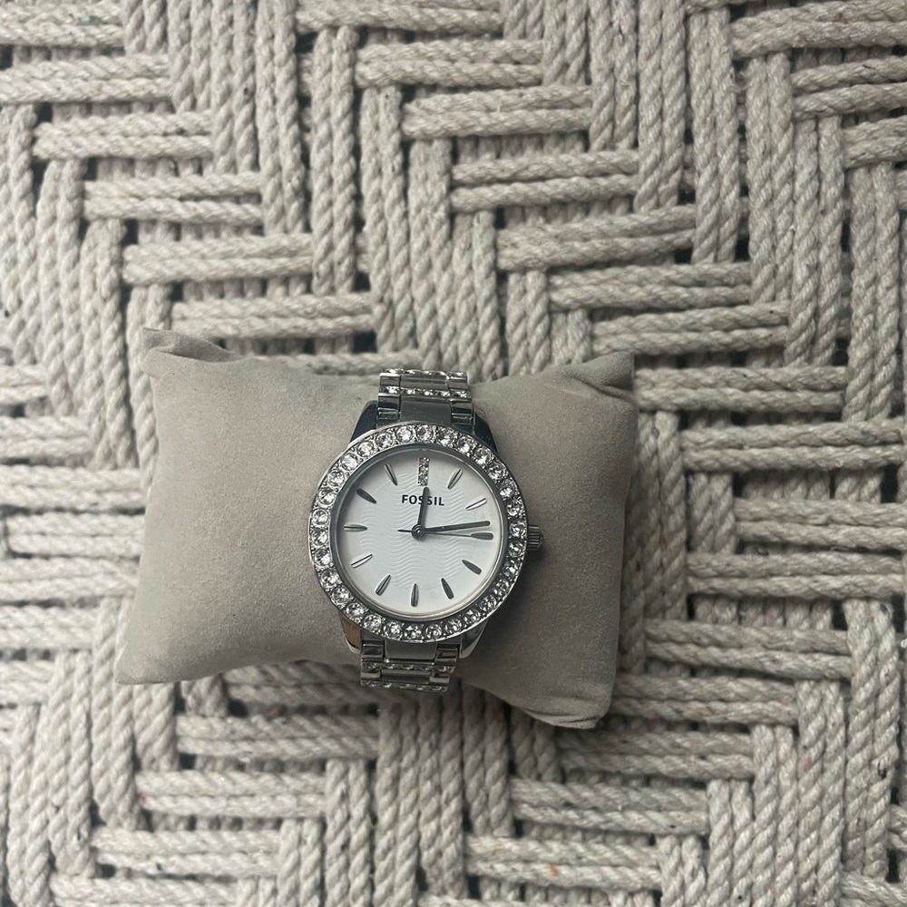 Fossil Women’s Jesse Stainless Steel Bracelet Watch